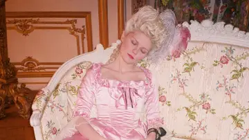Zasłona do filmu "Making Marie Antoinette" #1625607