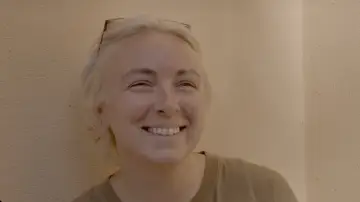 Zasłona do filmu "Love?" #1532768