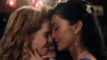 Zasłona do filmu "Love Loaded" #1889545