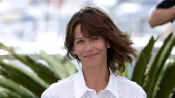 Zasłona do filmu "Sophie Marceau, à voix haute" #1623481