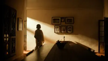Zasłona do filmu "ചെവിട്ടോർമ്മ" #1573020