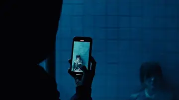 Zasłona do filmu "왕따클럽" #1823254