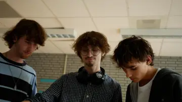 Zasłona do filmu "Clubje Filmstudenten" #1631020