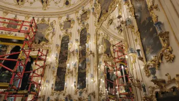 Zasłona do filmu "Schloss Schönbrunn - Hinter der Fassade der Macht" #1633725