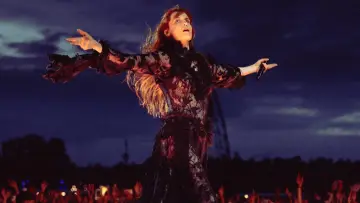 Zasłona do filmu "Florence + the Machine: Live at Reading and Leeds" #1641444
