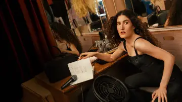 Zasłona do filmu "Kate Berlant: Parmesan" #1879950