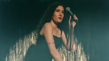 Zasłona do filmu "Kate Berlant: Parmesan" #1905952