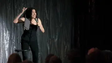 Zasłona do filmu "Kate Berlant: Parmesan" #1905953