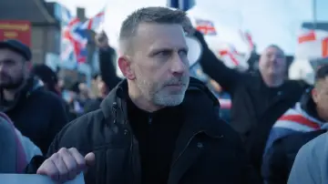 Zasłona do filmu "England 