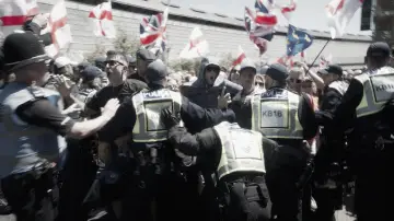 Zasłona do filmu "England 