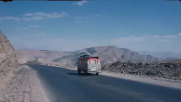 Zasłona do filmu "Sur la route de Katmandou" #1808796