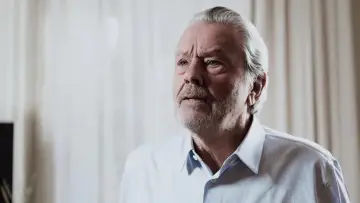 Zasłona do filmu "Le clan Delon, l