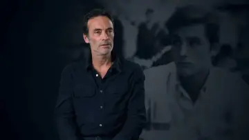 Zasłona do filmu "Le clan Delon, l