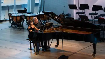 Zasłona do filmu "Concert hommage à Franck Gehry" #1805473