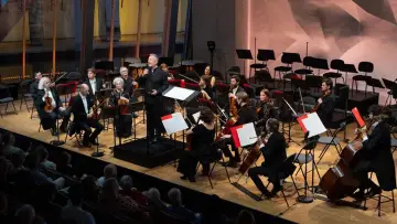 Zasłona do filmu "Concert hommage à Franck Gehry" #1805474