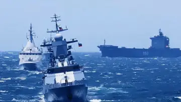 Zasłona do filmu "Chine, Russie, Inde et Cie, nouveaux maîtres du monde ?" #1818769