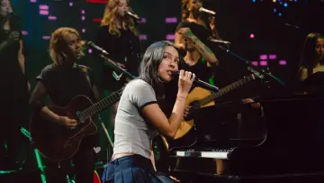 Zasłona do filmu "Olivia Rodrigo: Austin City Limits" #1835804
