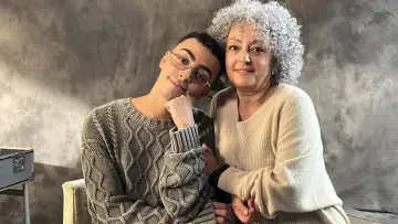 Zasłona do filmu "Bilal Hassani, bats-toi comme une fille mon fils" #1840214