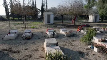 Zasłona do filmu "Kibboutz Nir Oz, aux portes de Gaza" #1886552