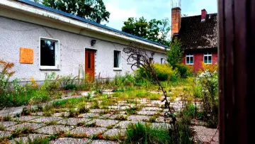 Zasłona do filmu "Staatsgeheimnis RAF – Terroristen in der DDR" #1890740