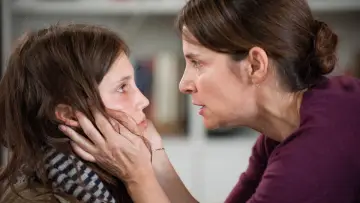 Zasłona do filmu "Młoda i piękna" #840006