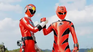 Zasłona do filmu "劇場版 炎神戦隊ゴーオンジャーVSゲキレンジャー" #1204086