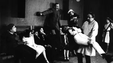 Zasłona do filmu "Поцелуй Мэри Пикфорд" #1571977
