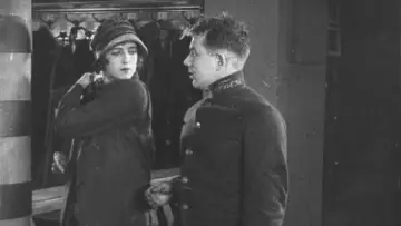 Zasłona do filmu "Поцелуй Мэри Пикфорд" #1571986