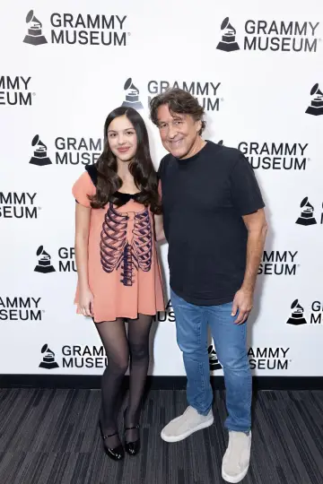 An Evening With Olivia Rodrigo plakat