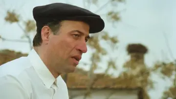 Zasłona do filmu "İnatçı" #1632583