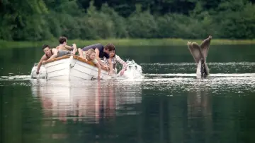 Zasłona do filmu "Pod powierzchnią" #495992