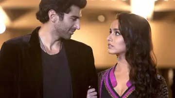 Zasłona do filmu "आशिकी २" #1652440