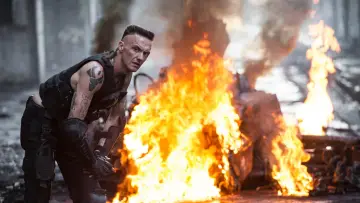 Zasłona do filmu "Chappie" #263754