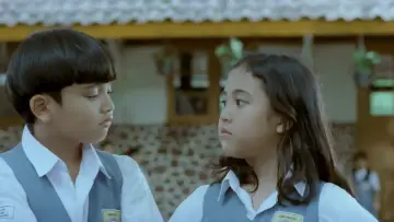 Zasłona do filmu "Petualangan Sherina" #435111