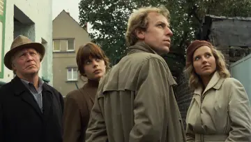 Zasłona do filmu "Fałszywy ruch" #494250