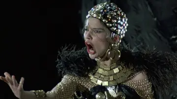 Zasłona do filmu "Opera" #261593