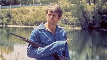 Zasłona do filmu "Kulisty Piorun" #1023020