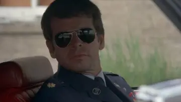 Zasłona do filmu "Kulisty Piorun" #384913