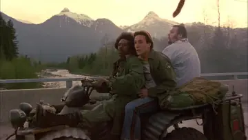 Zasłona do filmu "Powiedz, że to nie tak" #435972