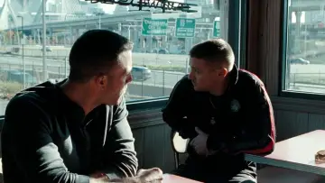 Zasłona do filmu "Miasto Złodziei" #692011