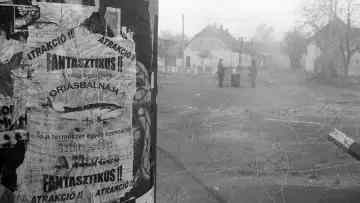 Zasłona do filmu "Harmonie Werckmeistera" #419623