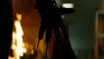 Zasłona do filmu "Koszmar z ulicy Wiązów" #702937