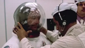 Zasłona do filmu "For All Mankind" #386240