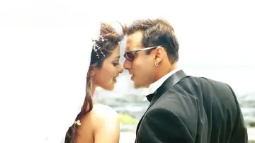Zasłona do filmu "मुझसे शादी करोगी" #1624887