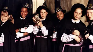 Zasłona do filmu "The Worst Witch" #1567529