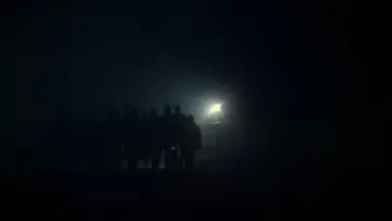 Zasłona do filmu "Martwy i pogrzebany" #420263