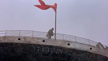 Zasłona do filmu "Podnieść Titanica" #1203342
