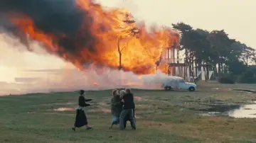 Zasłona do filmu "Ofiarowanie" #755210
