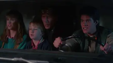Zasłona do filmu "Powrót Żywych Trupów 2" #295657