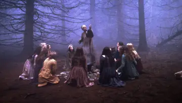 Zasłona do filmu "Czarownice z Salem" #389348